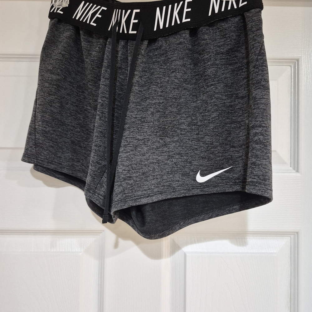 Nike Women's Heathered Black Shorts